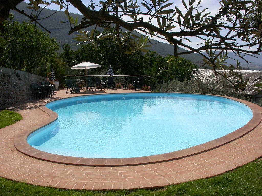 Agriturismo I Mandorli Trevi Exterior photo